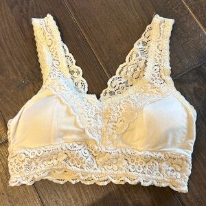 Wishlist Cream Lace Bralette